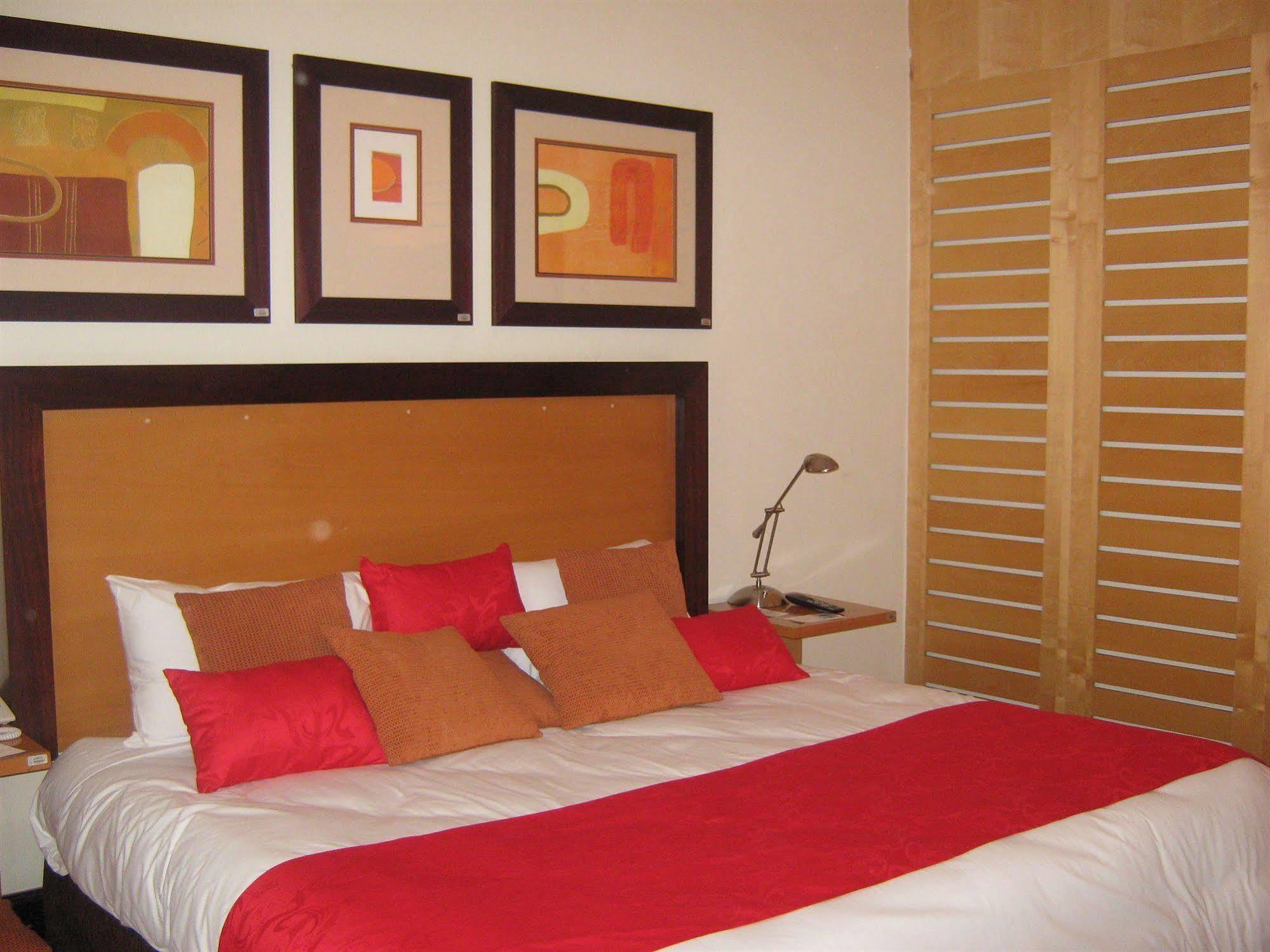 Marasa Umubano Hotel Kigali Exterior foto
